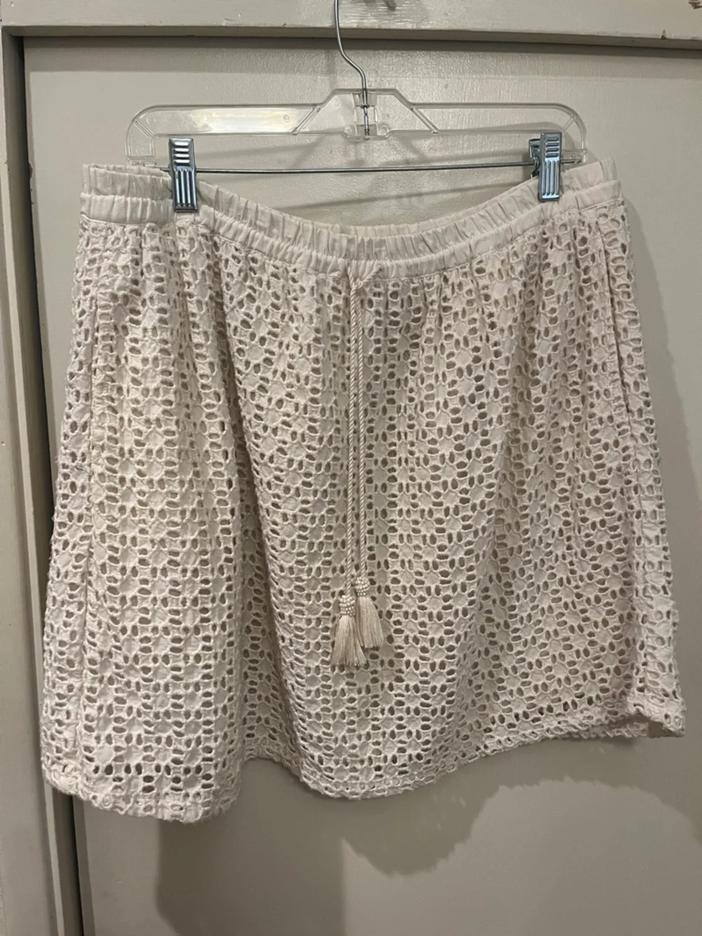 Lucky Brand Cream Crochet Skirt with Elastic Waist & Pockets